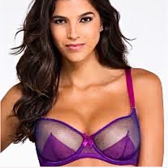 L’Agent By Agent Provocateur Balcony Bra & Thong from the Sexy Collection - Picture 16 of 16